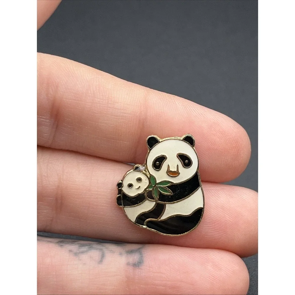 Panda‎ Bear And Cub Cute Animal Wildlife Lapel Hat Pin